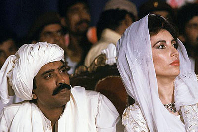 Bhutto e marito