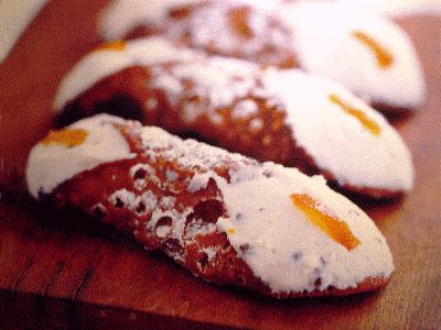 Cannoli per tutti. Chez Cuffaro