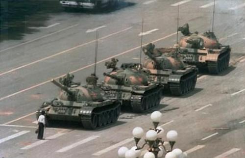 La fiaccola olimpica a Piazza Tiananmen