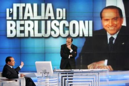 Pensioni, sondaggi, duelli tv. Berlusconi-Veltroni, guerra aperta