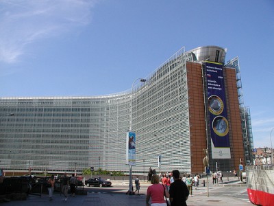 I portuali protestano a Bruxelles e la isolano 