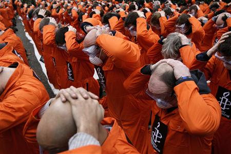 Guantanamo non chiuderà. Per ora, dice Obama