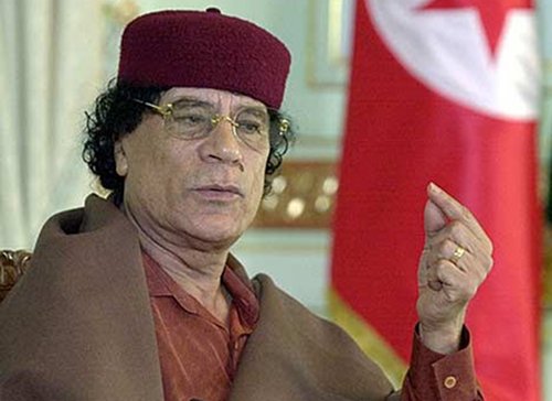 Gheddafi a Roma con la sua tenda. Domani visita in Senato