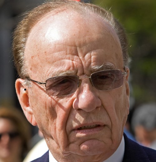 Murdoch, News Corp in perdita e notizie a pagamento