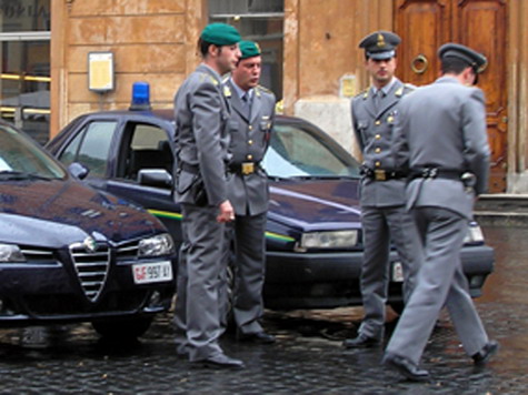 Taranto: Guardia  di Finanza sequestra armi
