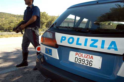 Suicidi nella polizia, interrogazione parlamentare