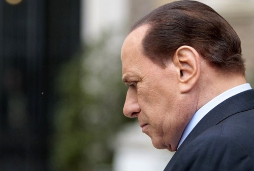 Berlusconi disse a Lavitola: "Non tornare", è bufera
