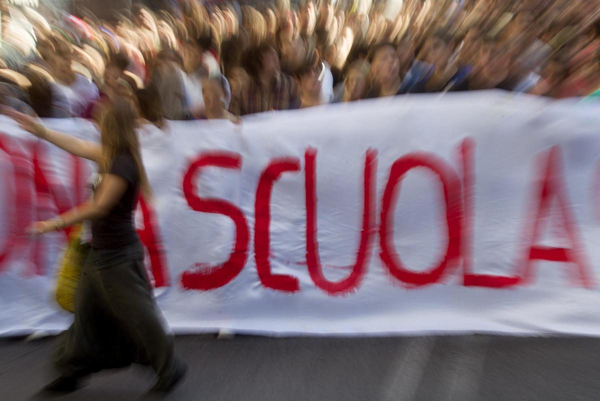 Accordo tra sindacato e Governo sulla scuola