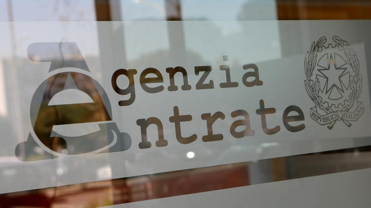 Profondi problemi con sito dell'Agenzia delle Entrate: richiesto l'intervento del governo